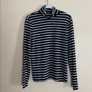 NWOT Banana Republic Long Sleeve